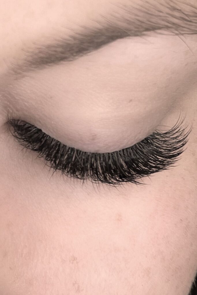 Espace_Beaute_Sublimage_Vaudreuil_Esthetique_pose_de_cils Pose de cils