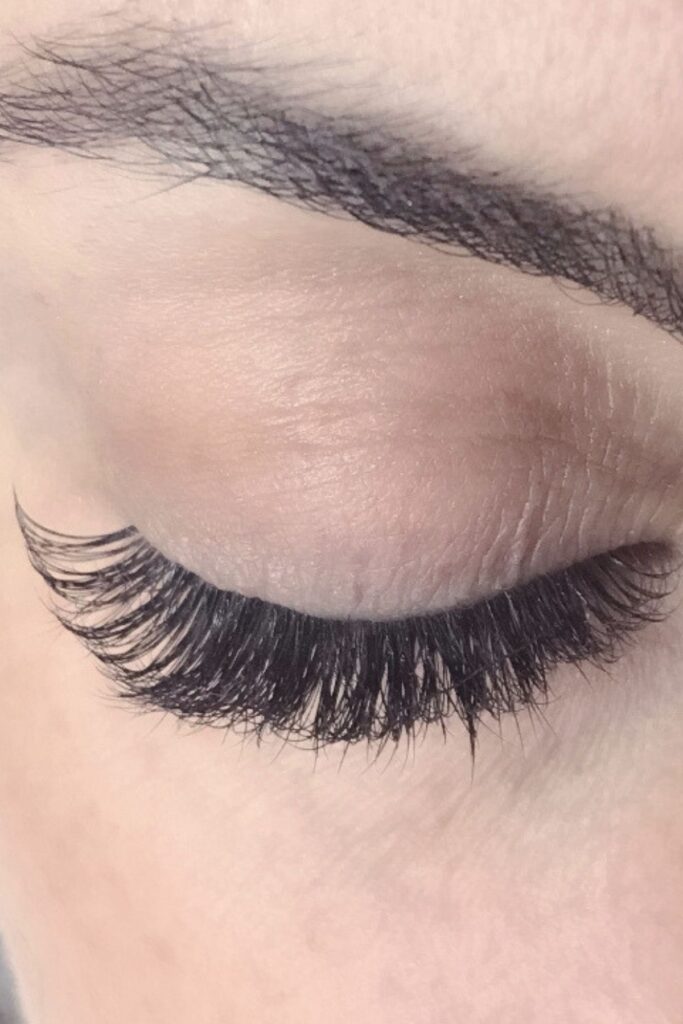 Espace_Beaute_Sublimage_Vaudreuil_Esthetique_pose_de_cils_2 Extension de cils